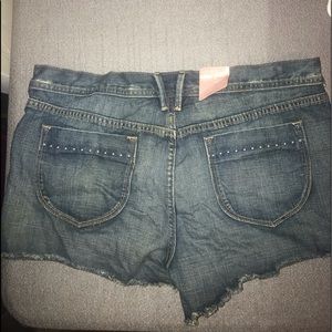 Old Navy Shorts - Old Navy shorts size 14 Old Navy Shorts - Old Navy shorts size 14